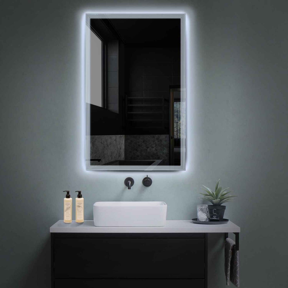 Espejo LED Vertical | Control por interruptor de pared | Luz blanca fría - Reyze Seria Edge Model 1