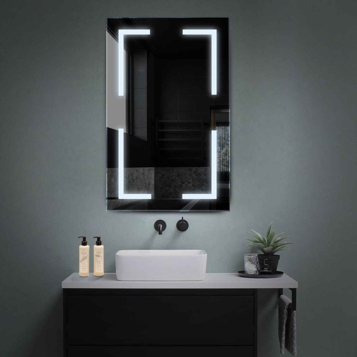 Espejo LED Vertical | Control por interruptor de pared | Luz blanca fría - Reyze Seria Salono Model 2