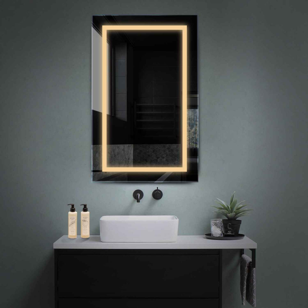 Espejo LED Vertical | Control por interruptor de pared | Luz blanca cálida - Reyze Seria Salono Model 1